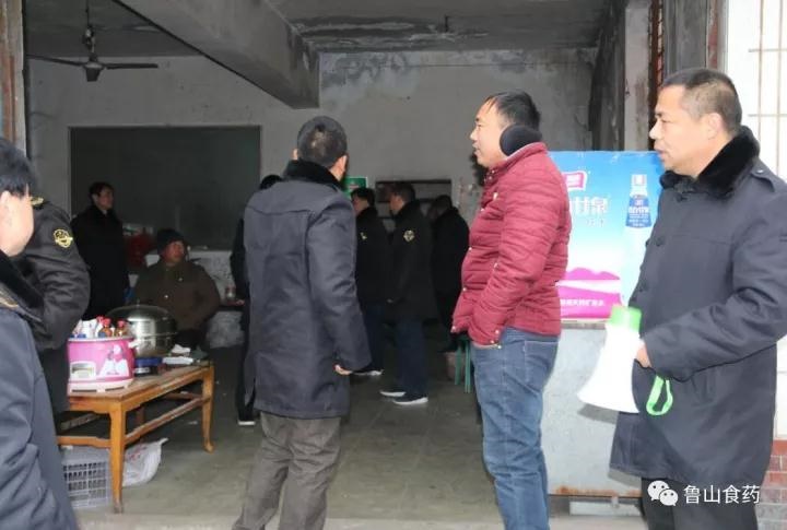 /upload/article/2017/12/15/12916d50-d753-4172-9a2d-1344412dce69.jpg