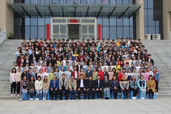 /upload/article/2018/04/28/4f14a7a6-c2c6-48b6-bca0-987c5cdc202f.jpg