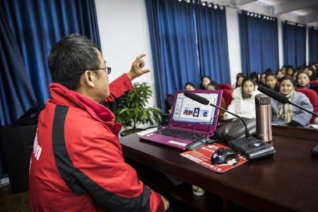 /upload/article/2018/11/20/9e4bcd70-09b7-4585-8212-30c099a4168d.jpg